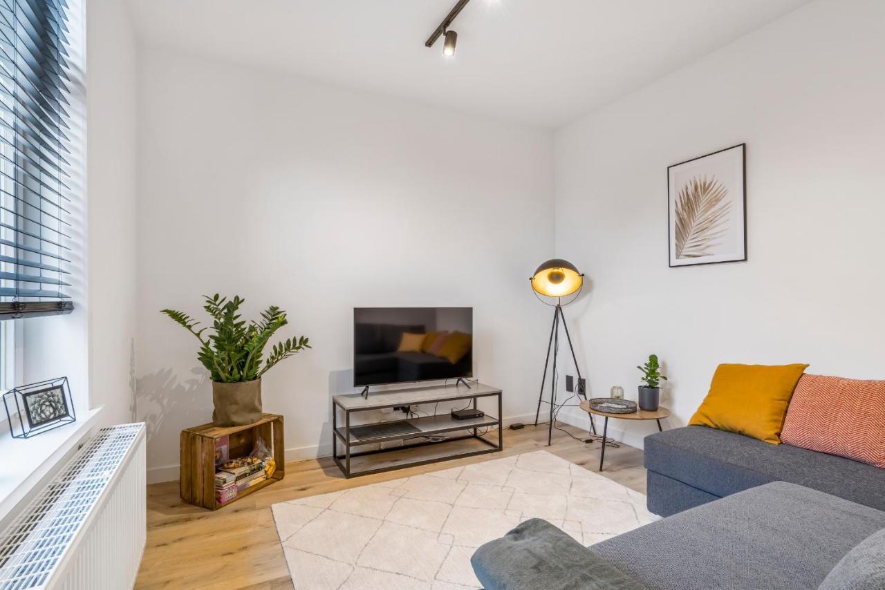 Cosy, Furnished & Renovated Flat With Outside Lounge Apartamento Gante Exterior foto